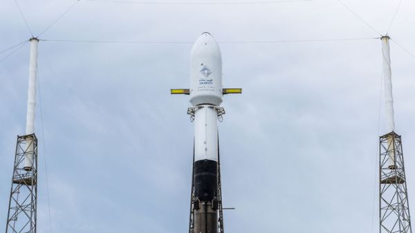 SpaceX со второй попытки вывела в космос арабский телекоммуникационный спутник массой 4.5 т